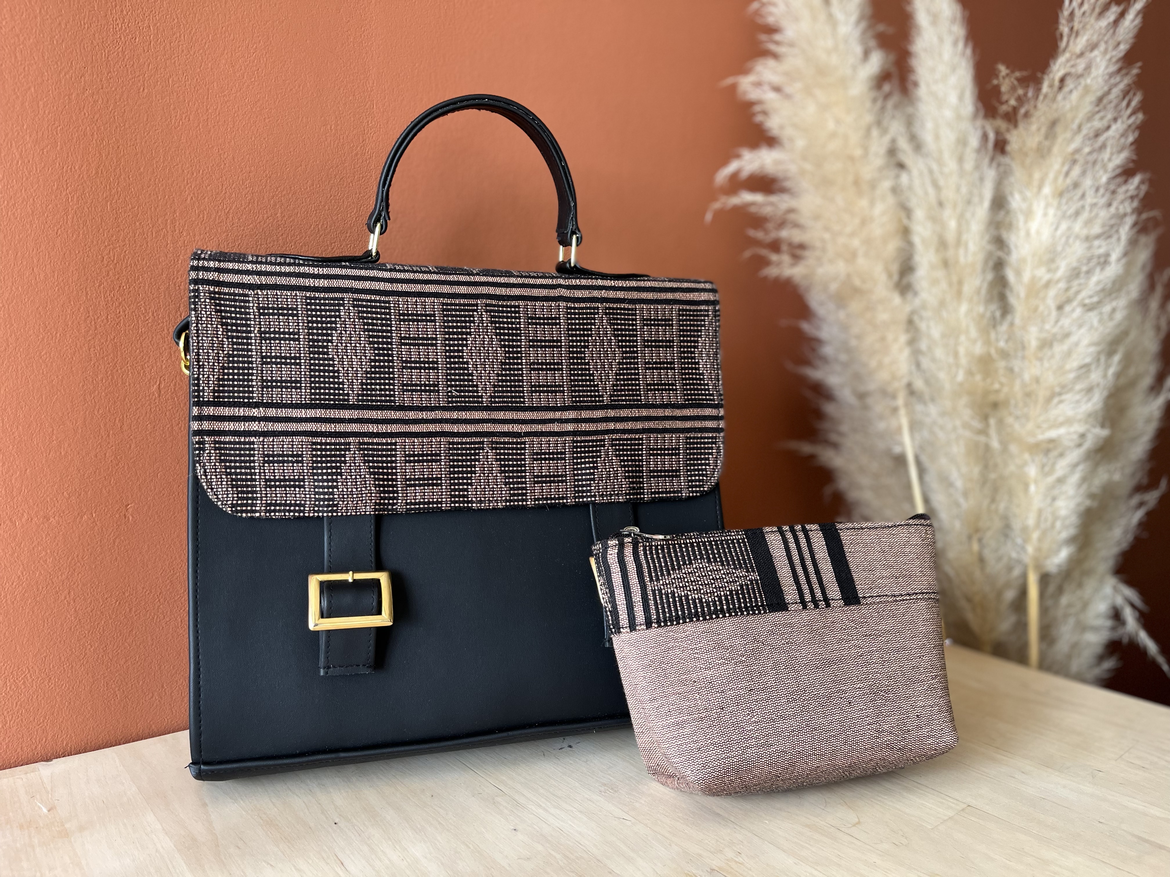 cartable-femme-aminata cartable-femme-aminata