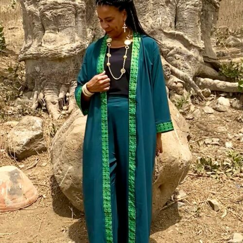 Ensemble kimono long vert avec col en wax et pantalon large assorti Imanëka