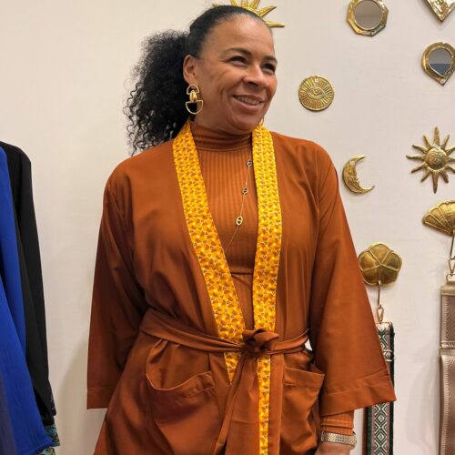 Kimono court col wax à paillettes et tissu chanel coloré