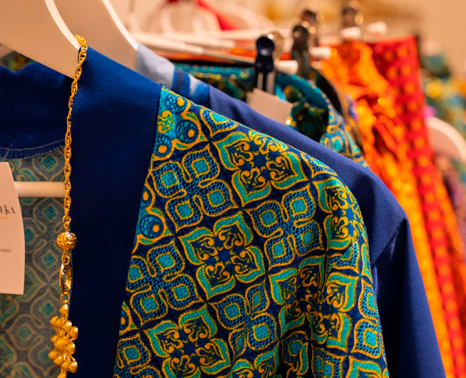 vue d'ensemble vetements wax imaneka